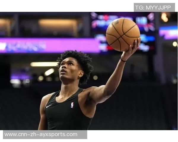 阿门分享范弗里特的教诲努力成为场上指挥官的决心与目标